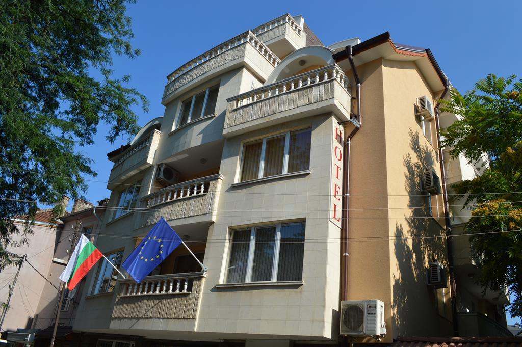 Bon Bon Hotel Sofia Exterior photo