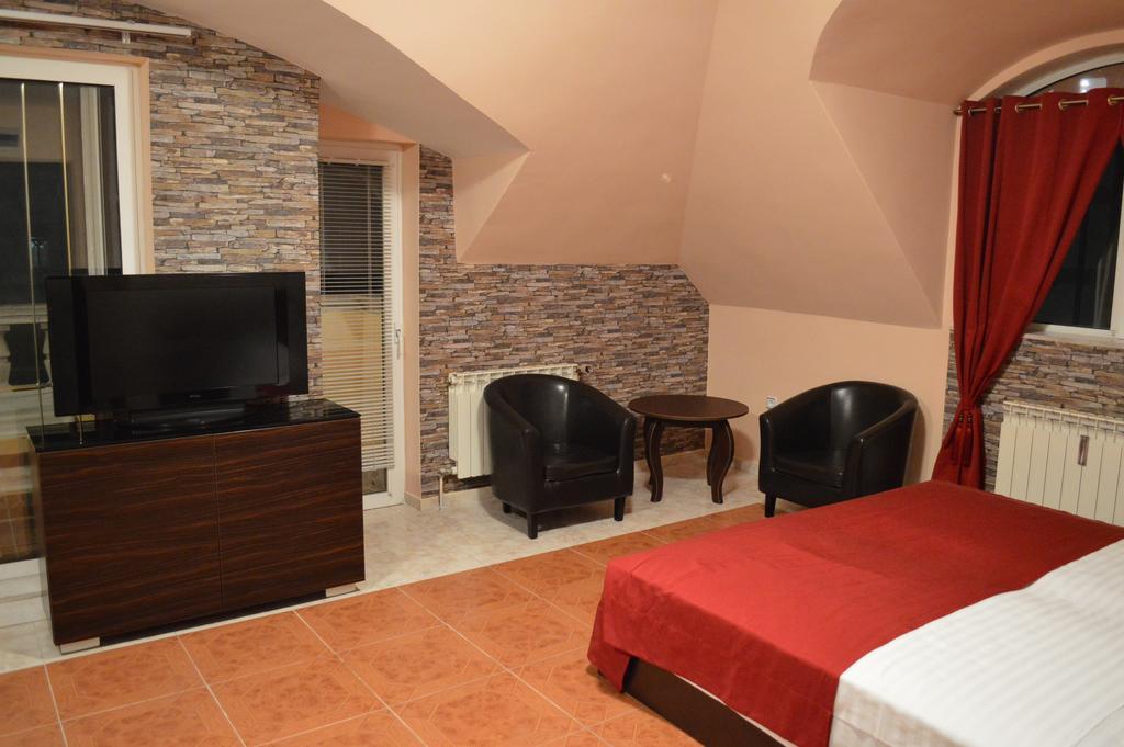 Bon Bon Hotel Sofia Room photo
